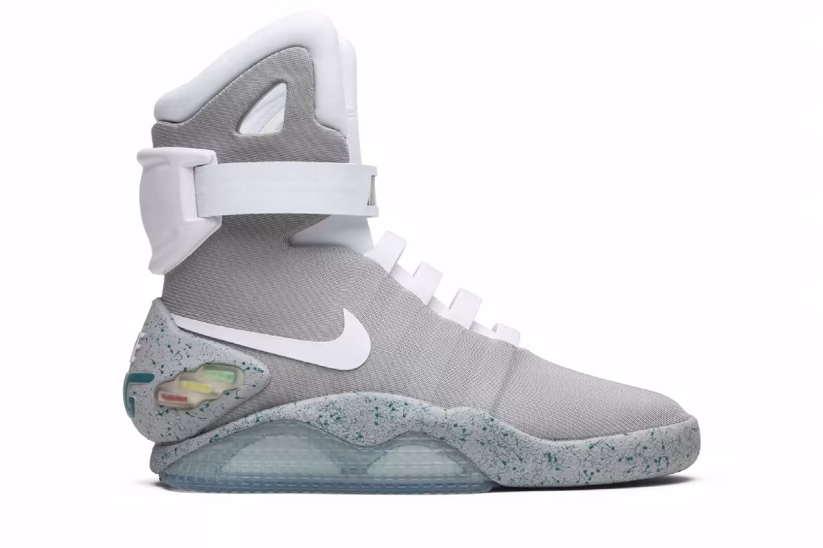 Nike Mag 2016 Auto-Lacing, view 2