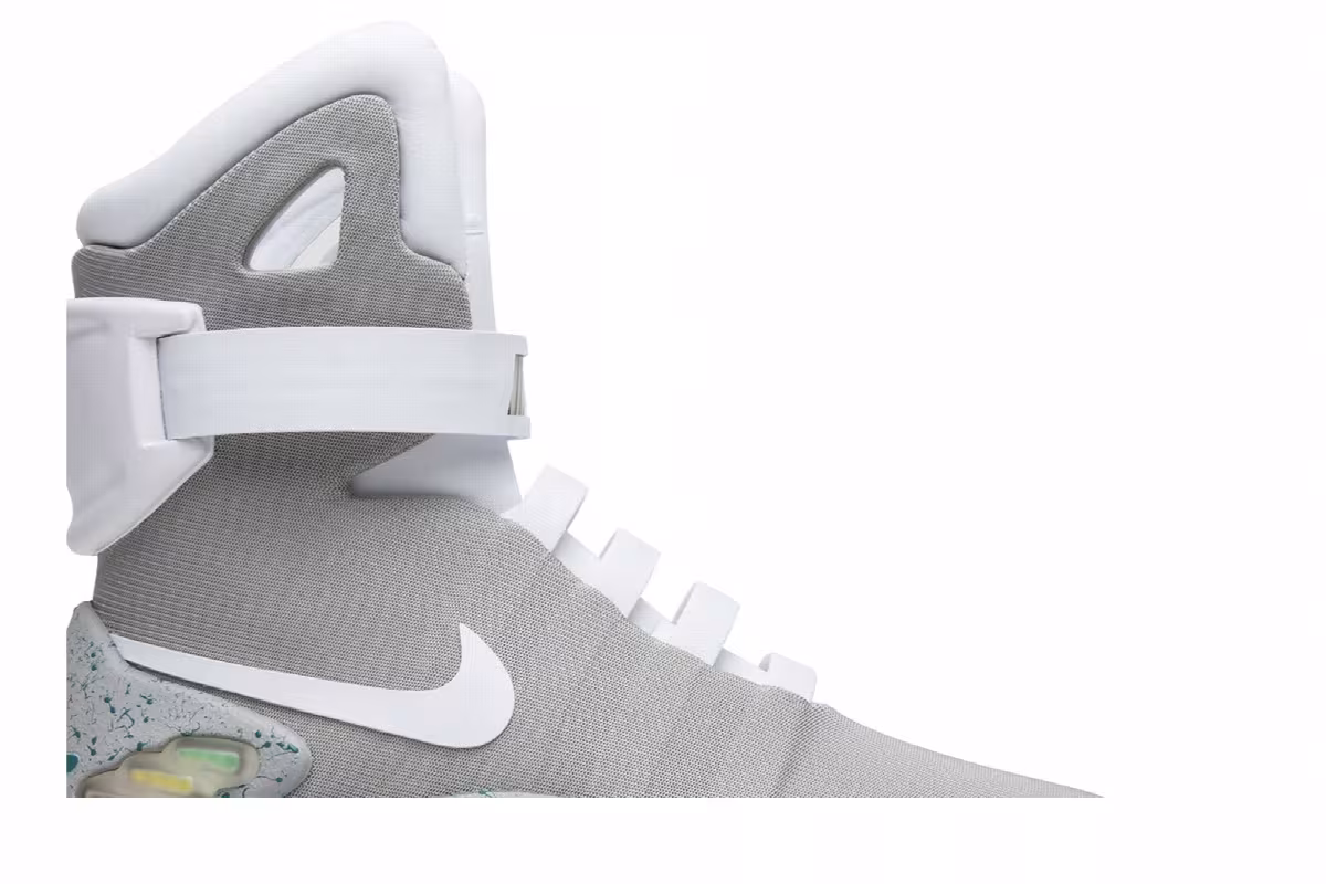 Nike Mag 2016 Auto-Lacing, view 3