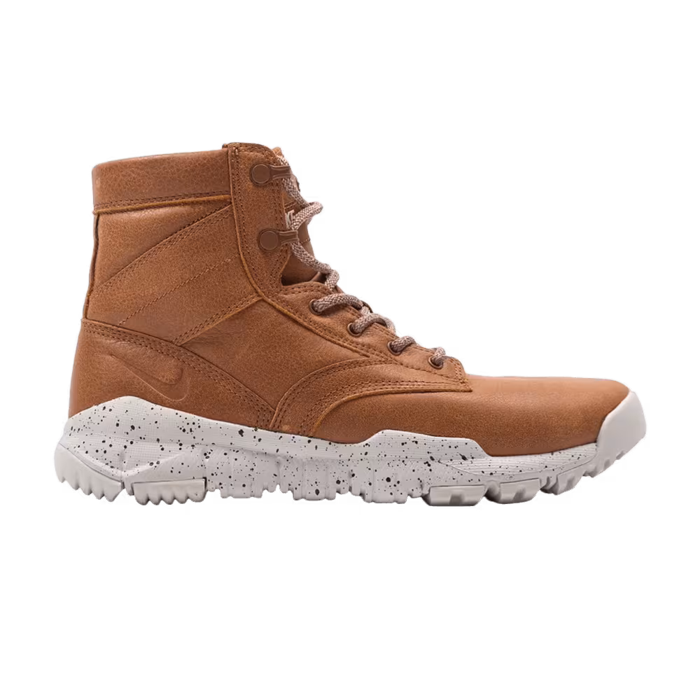 Nike SFB 6" Bomber Cognac