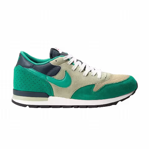 Nike Air Epic QS