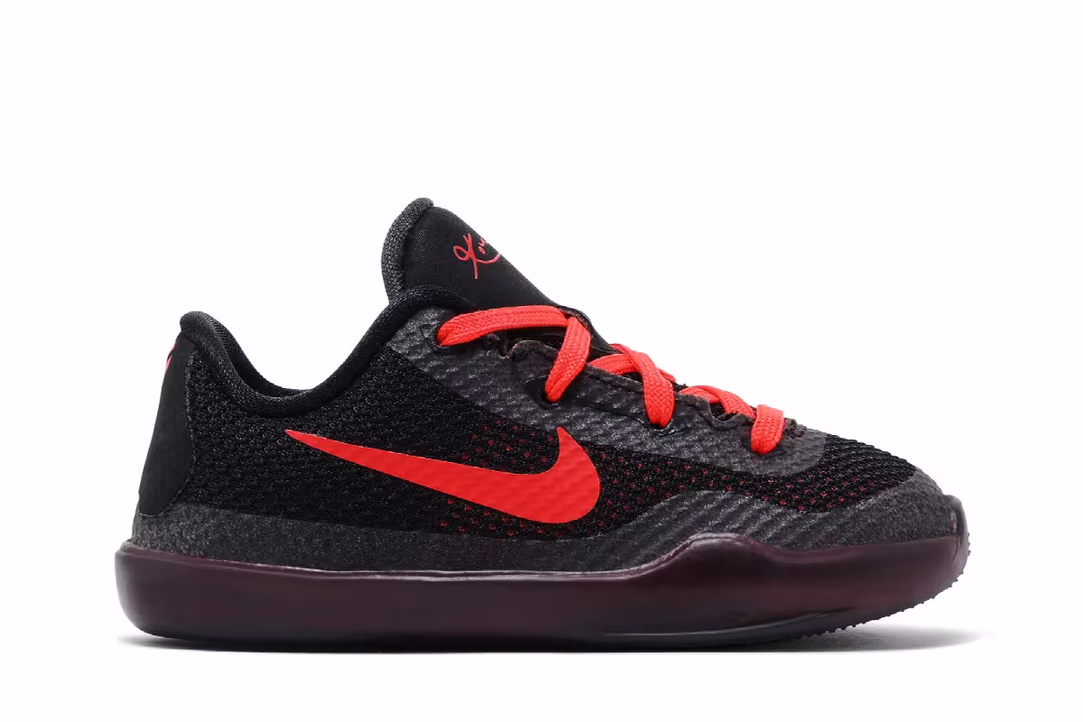 Nike Kobe 10 TD Bright Crimson, view 2