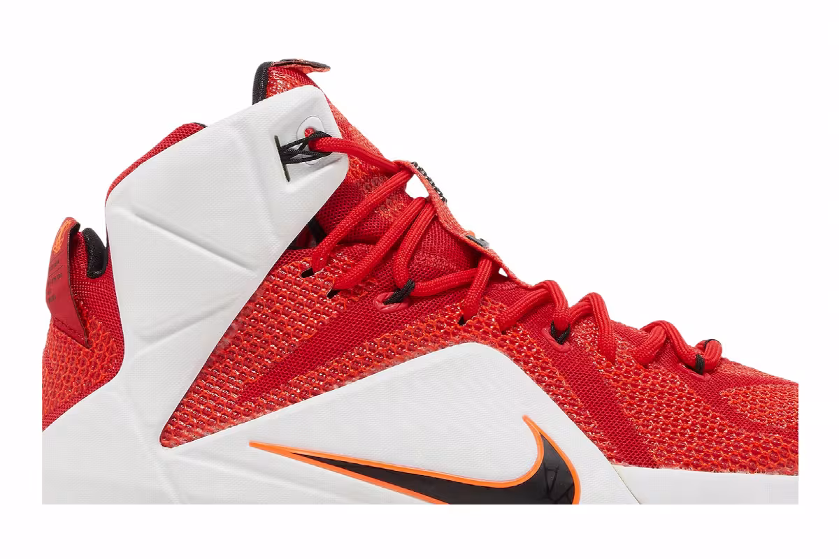 Nike LeBron 12 EP Heart Of A Lion, view 3