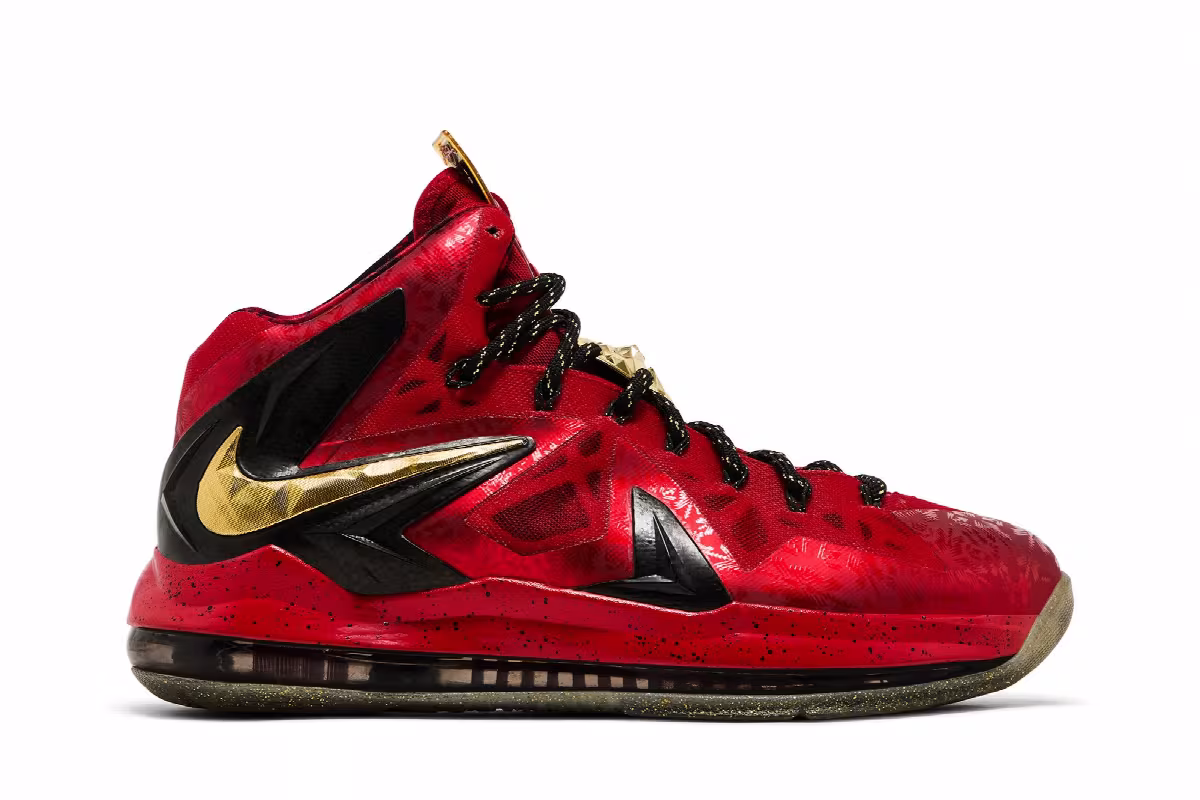Nike LeBron 10 P.S. Elite Championship, view 2