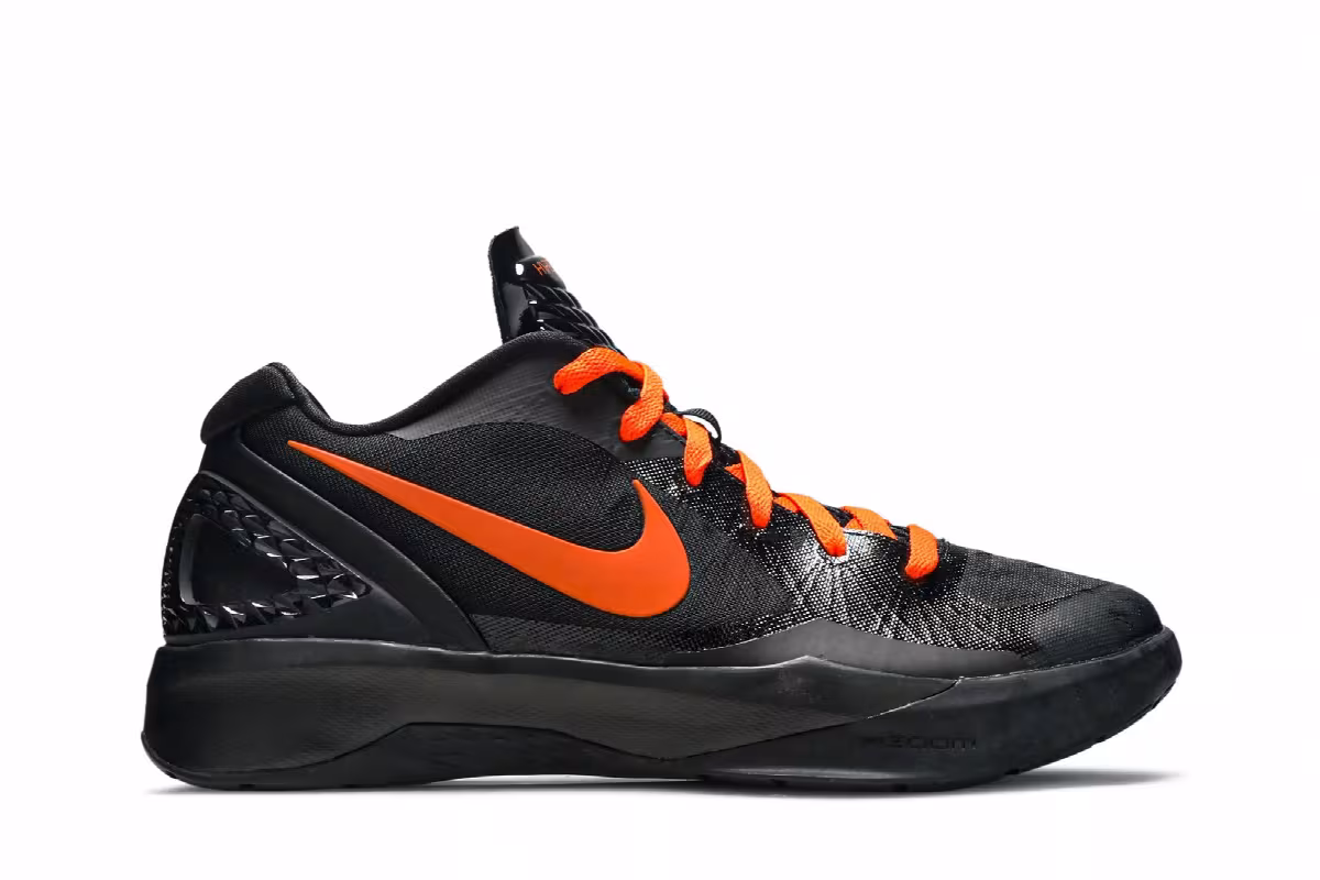Nike Zoom Hyperdunk 2011 Low, view 2