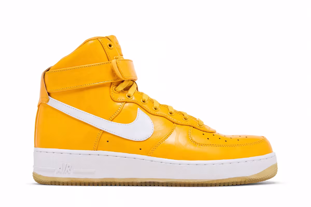 Nike Air Force 1 High Comfort Premium QS University Gold, view 2