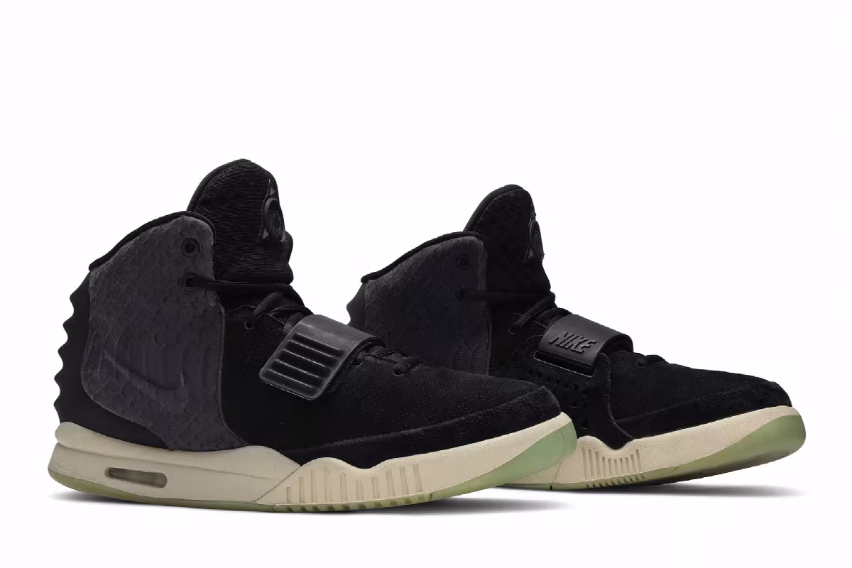 Nike Air Yeezy 2 My Beautiful Dark Twisted Fantasy, view 9