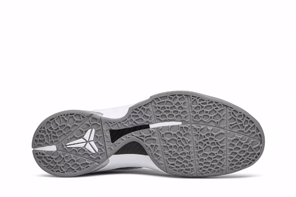 Nike Zoom Kobe 6 XDR Metallic Silver, view 5