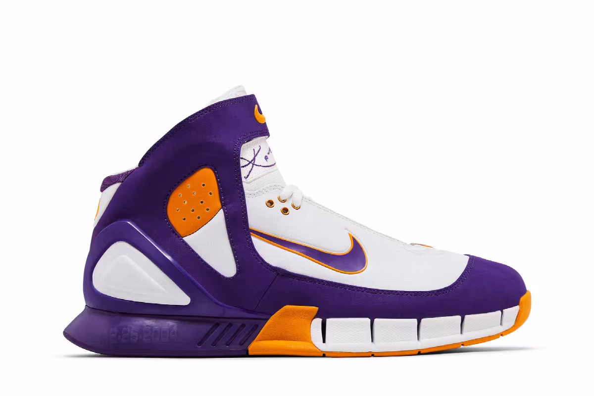 Nike Undefeated x Air Zoom Huarache 2K5 Kobe Bryant, view 2