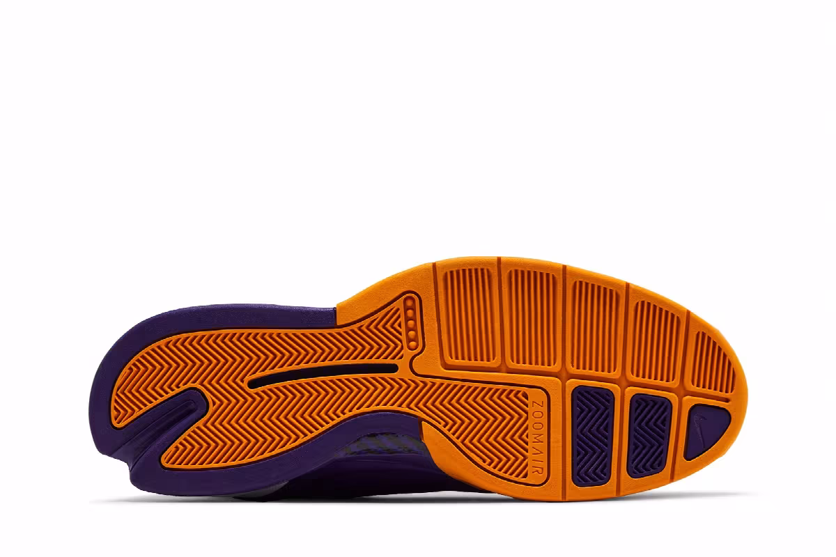 Nike Undefeated x Air Zoom Huarache 2K5 Kobe Bryant, view 5