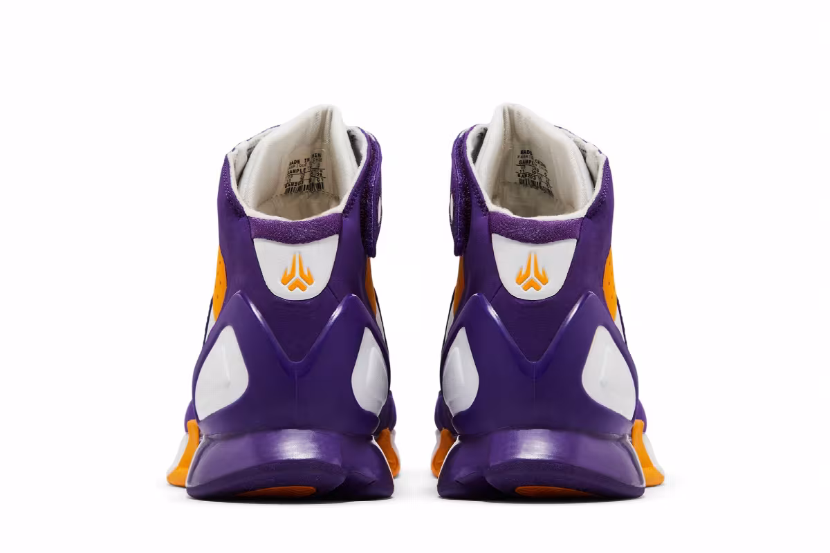 Nike Undefeated x Air Zoom Huarache 2K5 Kobe Bryant, view 7