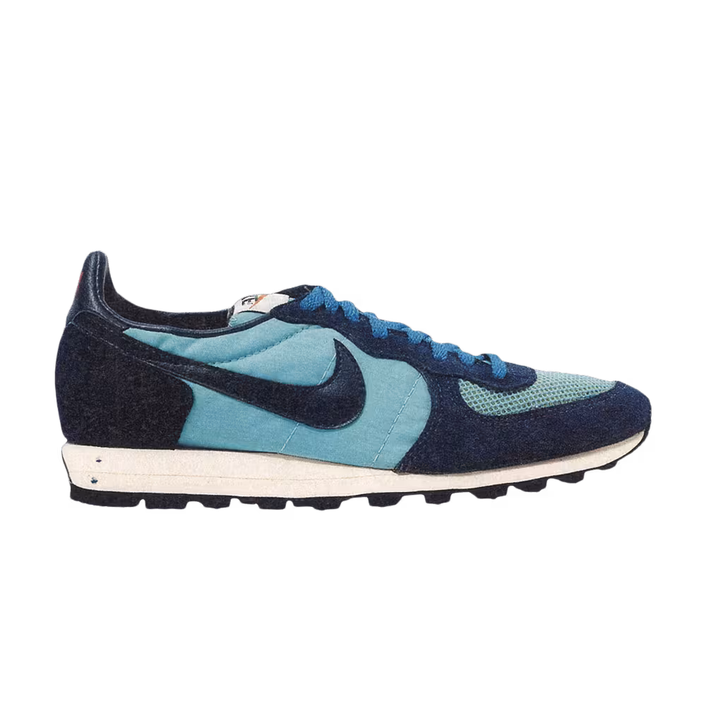 Nike Internationalist Light Blue Navy