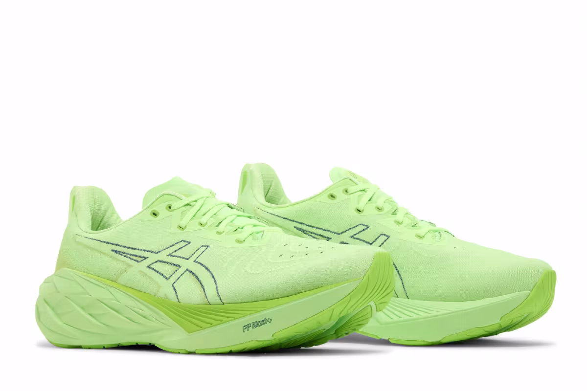 ASICS Novablast 4 Wide Illuminate Green, view 9
