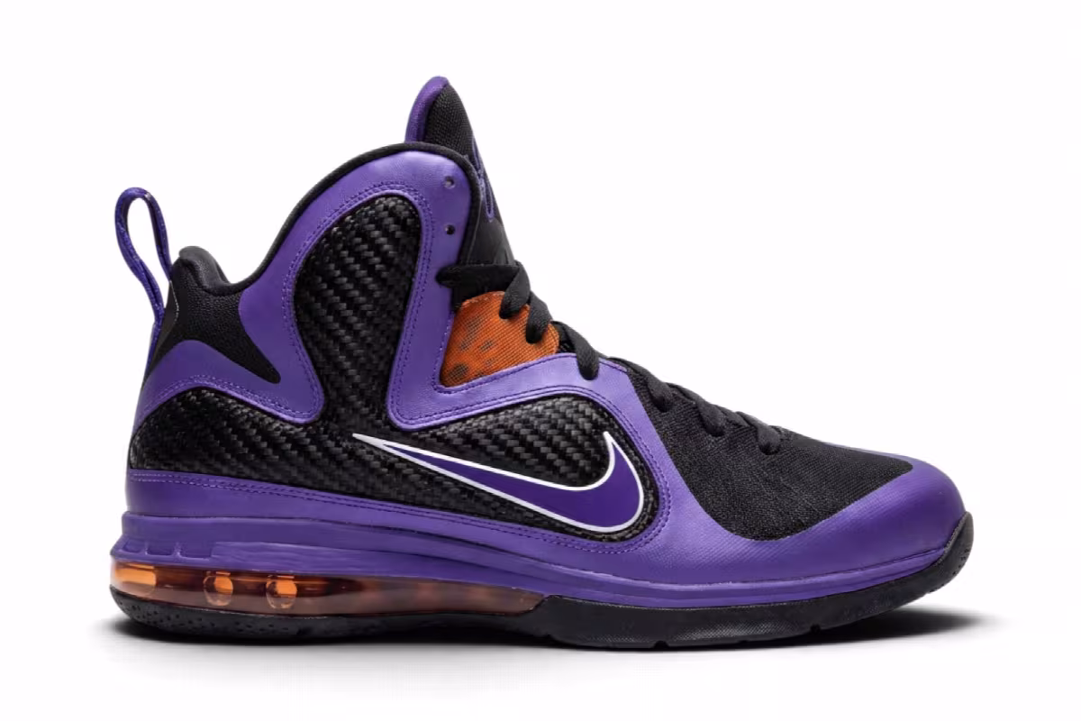 Diana Taurasi x Nike LeBron 9 PE Black Court Purple, view 2