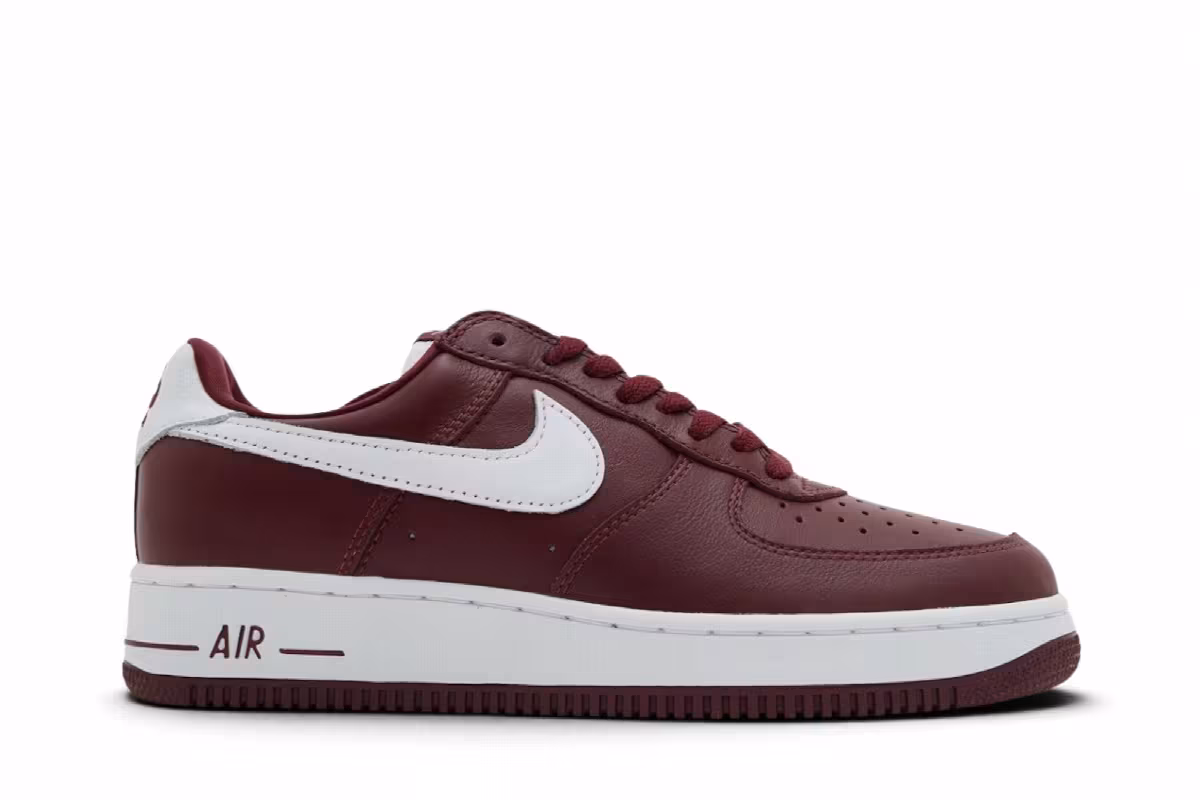 Nike Air Force 1 Low Dark Team Red, view 2