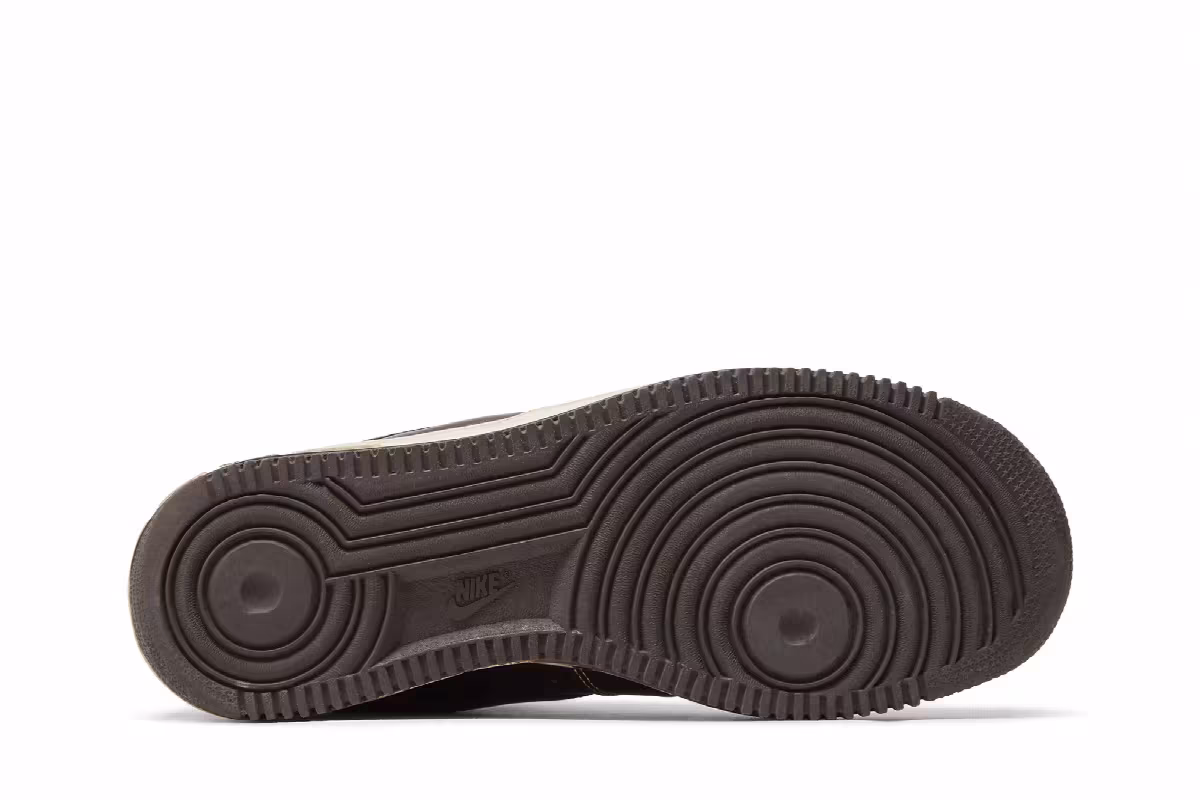 HTM x Nike Air Force 1 Low Paul Brown, view 5