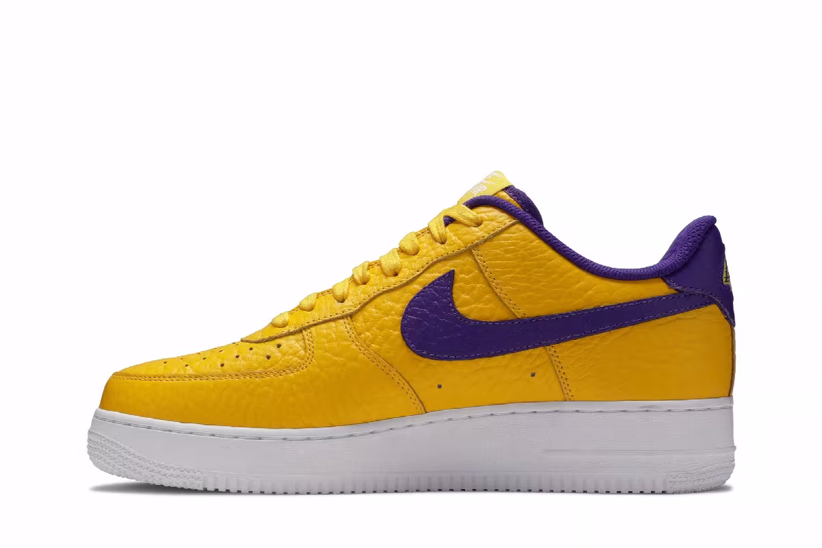 NBA x Nike Air Force 1 Low Premium iD Lakers, view 4