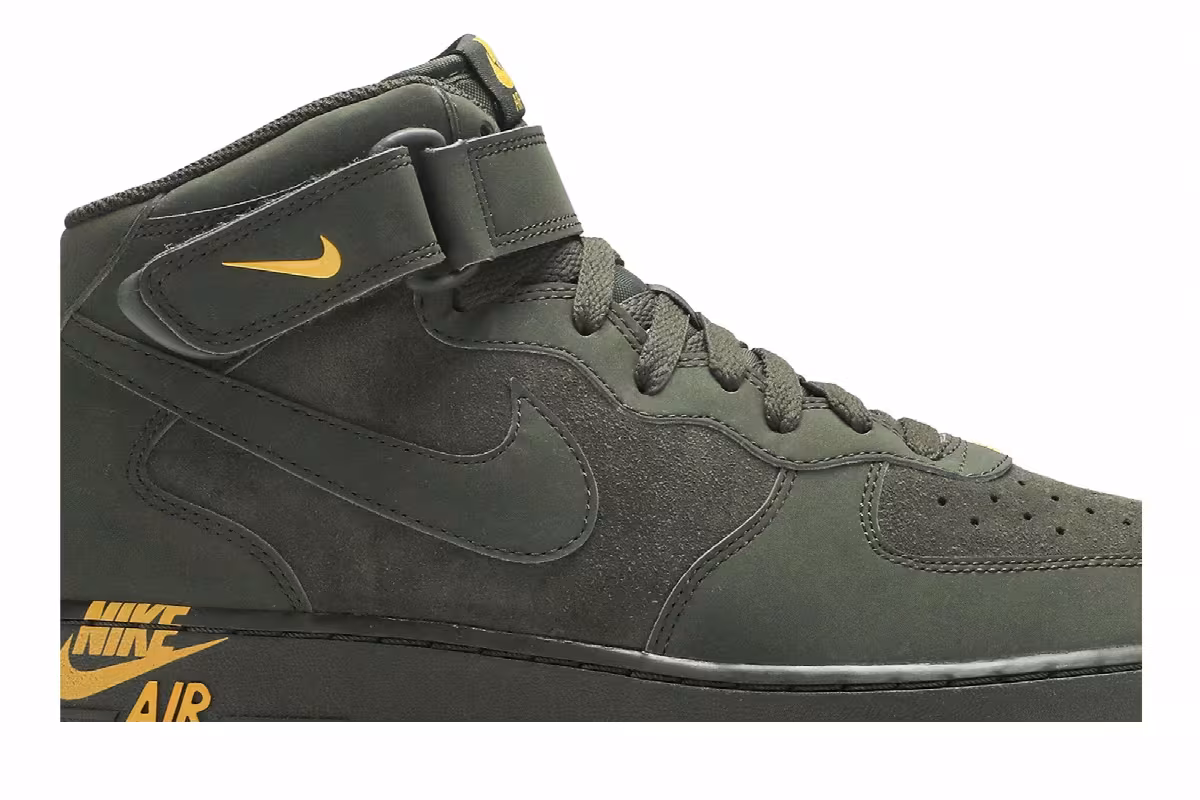 Nike Air Force 1 Mid Emblem Pack, view 3