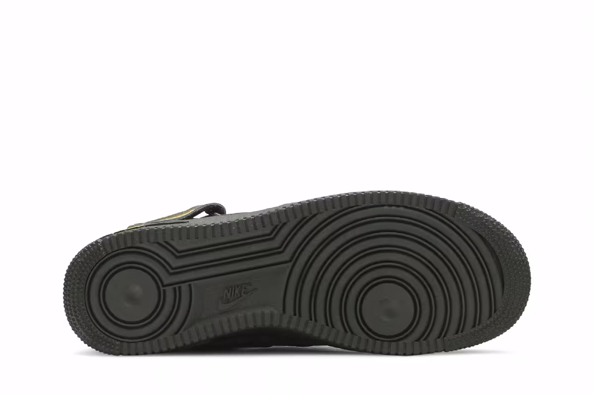 Nike Air Force 1 Mid Emblem Pack, view 5