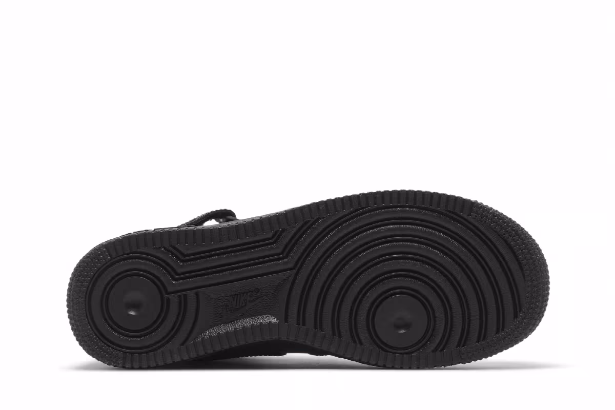 Nike Women's Air Force 1 Triple Black, view 5