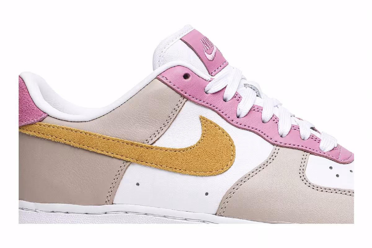 Nike Women's Air Force 1 Low Unlocked iD, view 3