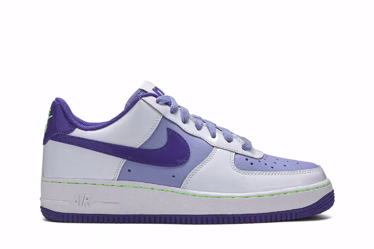 Nike Air Force 1 GS Pure Purple, view 2