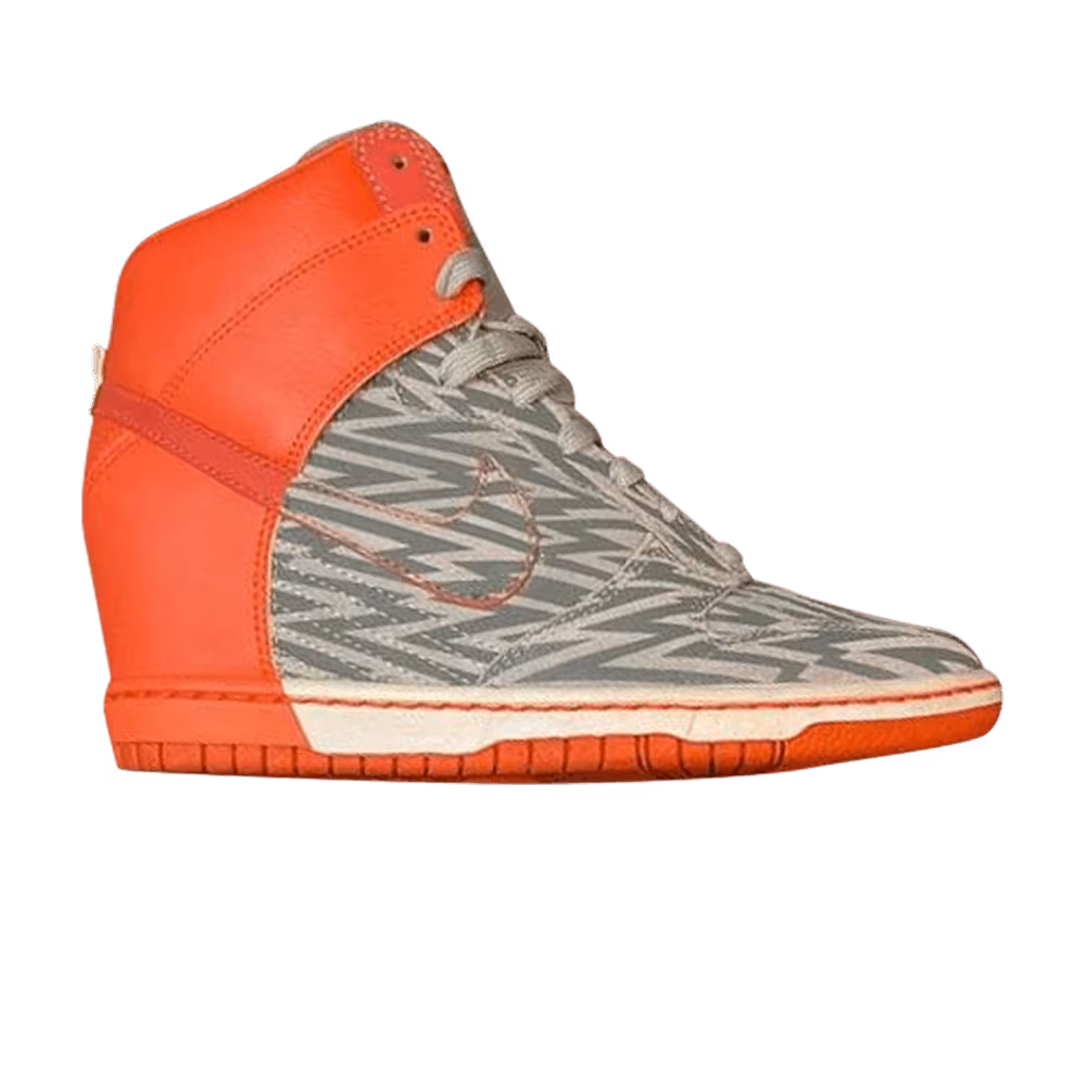 Nike Women's Dunk Sky High Zigzag