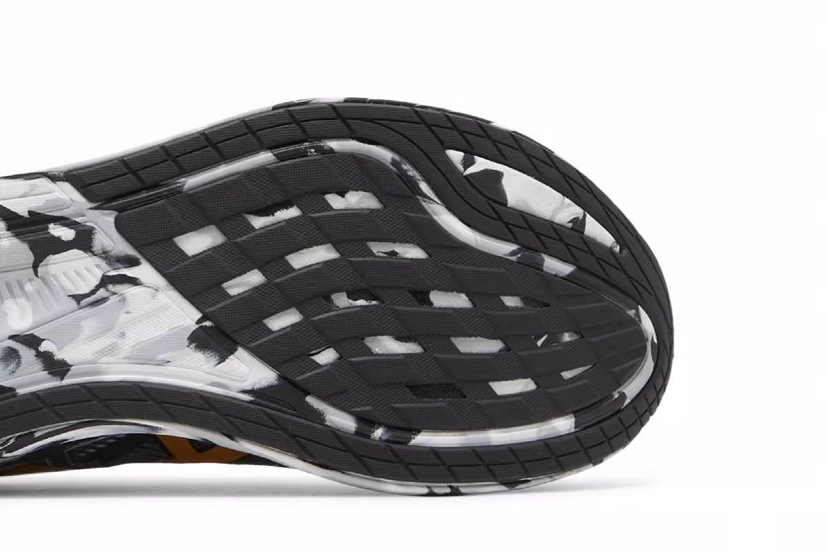 Asics Noosa Tri 13 Black Pure Gold, view 6