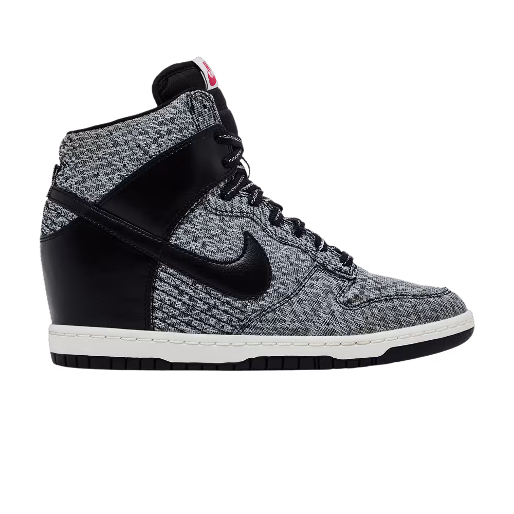 Nike Women's Dunk Sky High TXT Black Wolf Grey