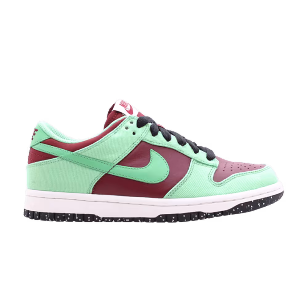 Nike Women's Dunk Low Cl