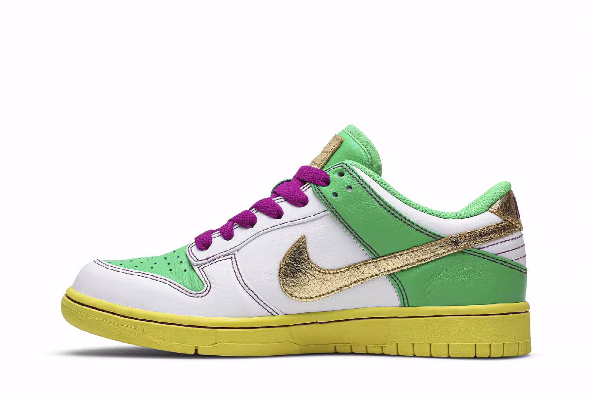 Nike Women's Dunk Low iD, view 4