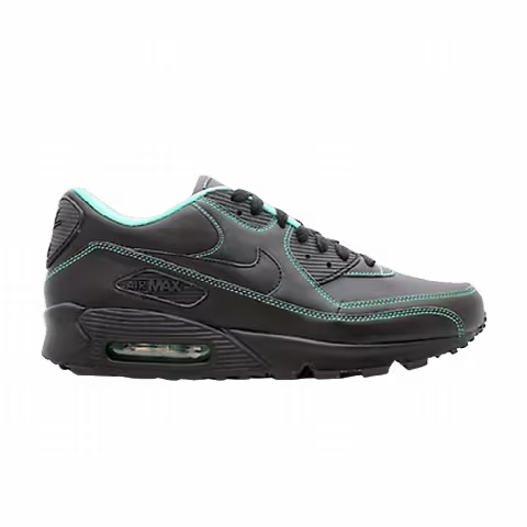 Nike Air Max 90 iD