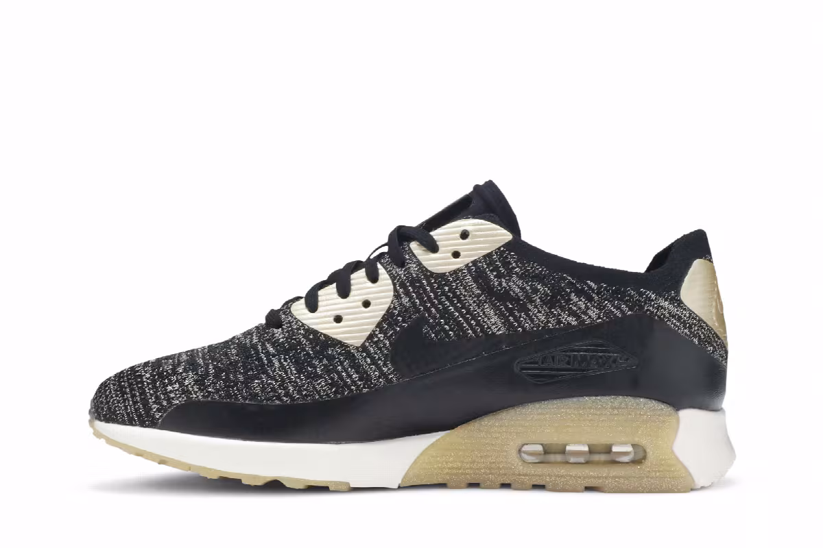 Nike Women's Air Max 90 Ultra Flyknit Metallic Gold, view 4