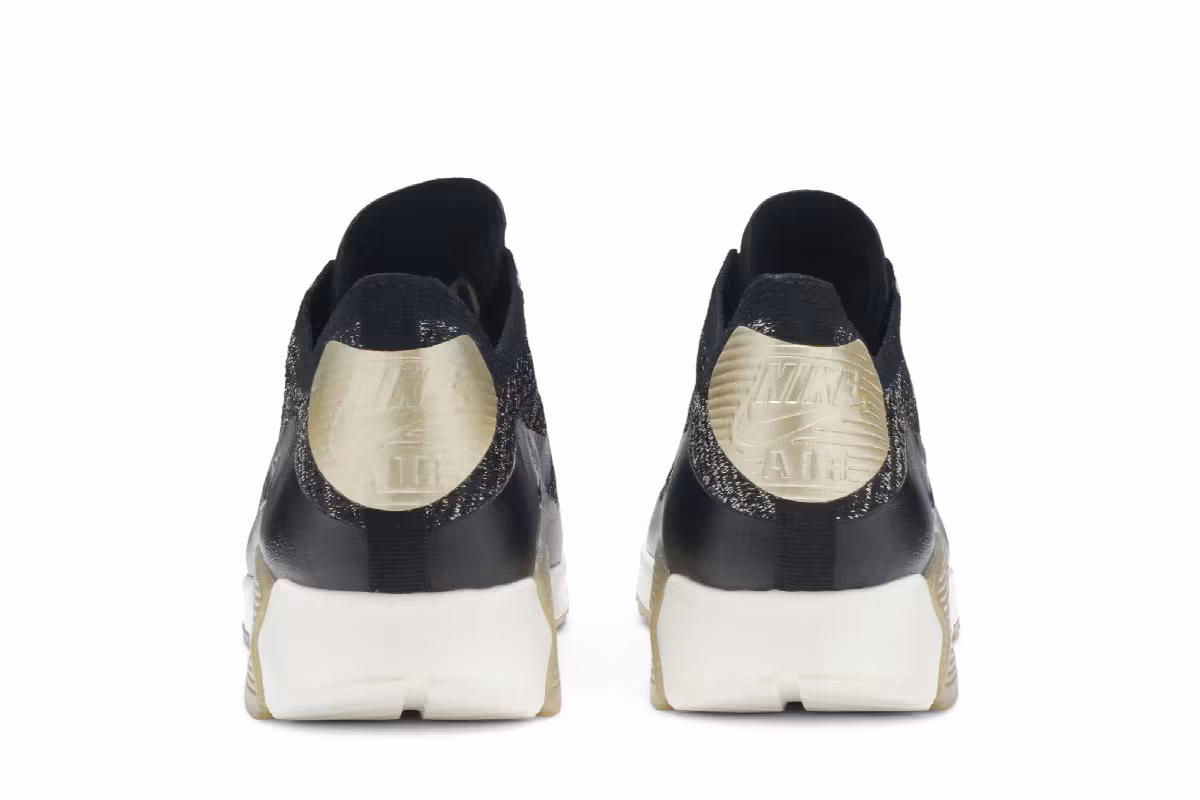 Nike Women's Air Max 90 Ultra Flyknit Metallic Gold, view 7