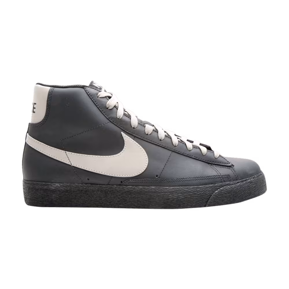 Nike Blazer High