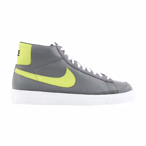 Nike Blazer Mid