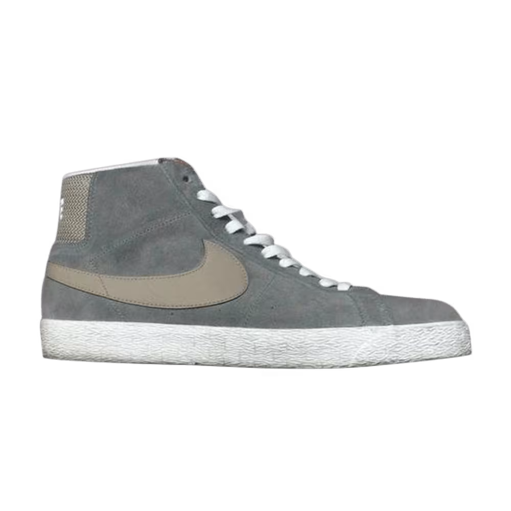 Nike Blazer Mid
