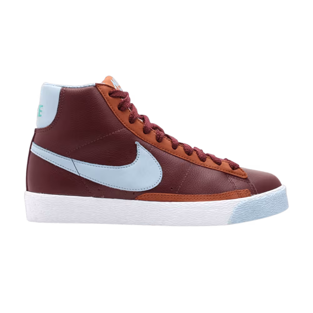 Nike Women's Blazer Mid 73 Premium