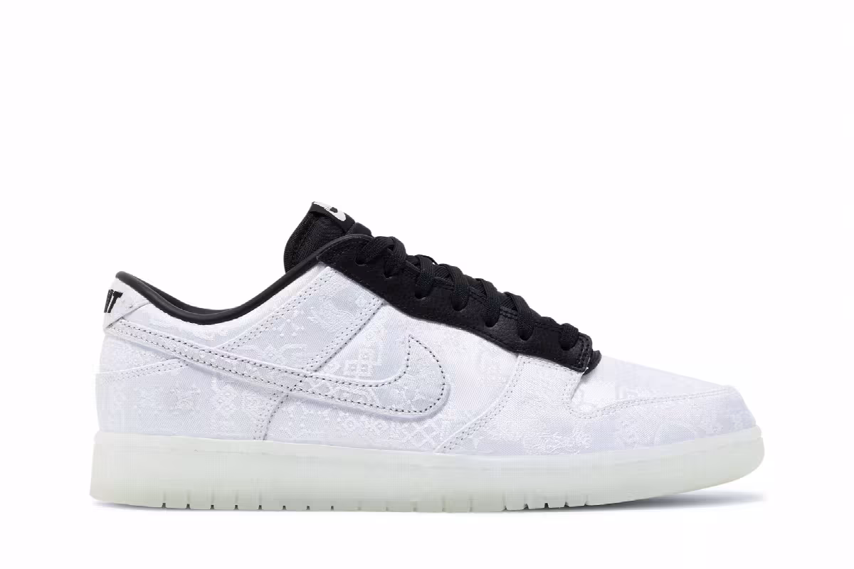 Fragment Design x CLOT x Nike Dunk Low SP 20th Anniversary, view 2