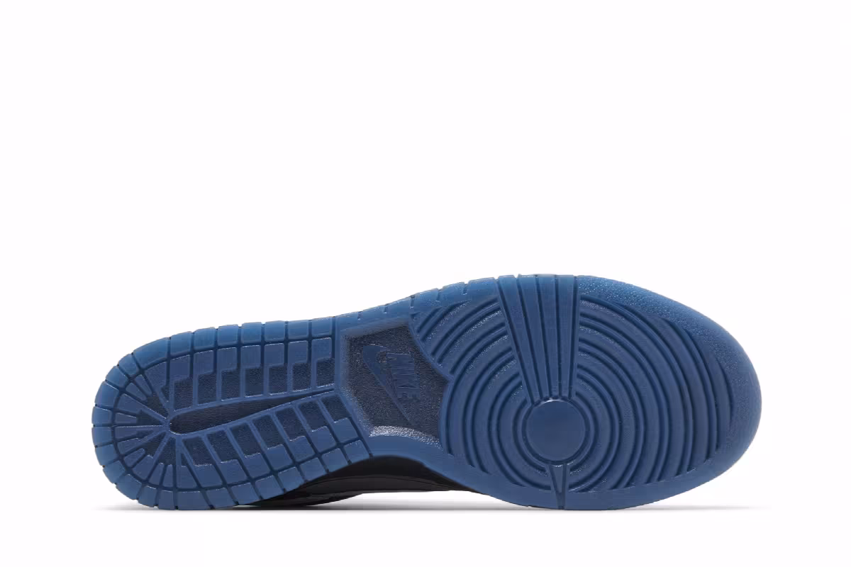 Nike Dunk Low Anthracite, view 5