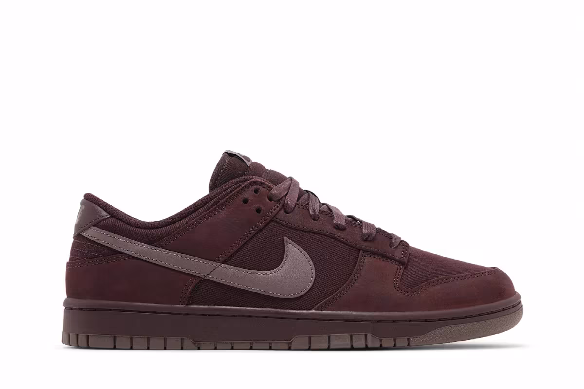 Nike Dunk Low Premium Burgundy Crush, view 2