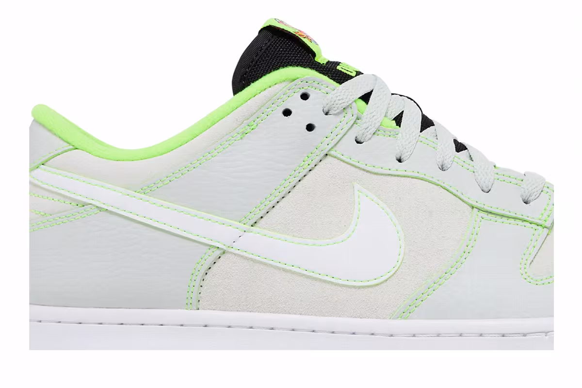 Nike Dunk Low University of Oregon, view 3