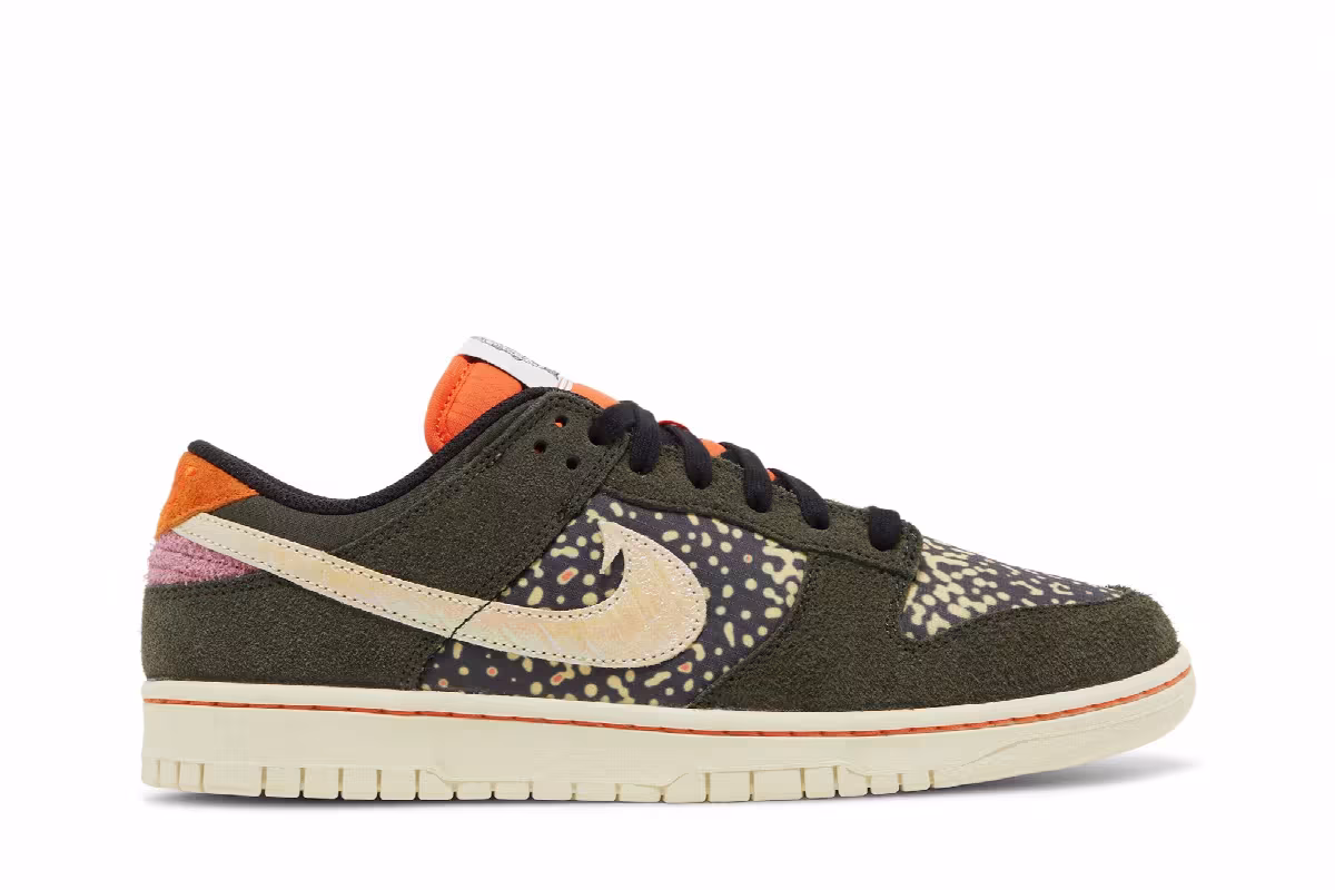 Nike Dunk Low SE Gone Fishing - Rainbow Trout, view 2