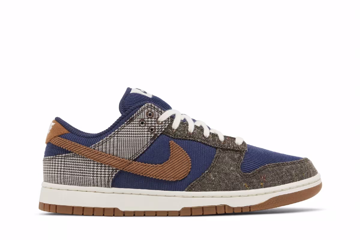 Nike Dunk Low Tweed Corduroy, view 2