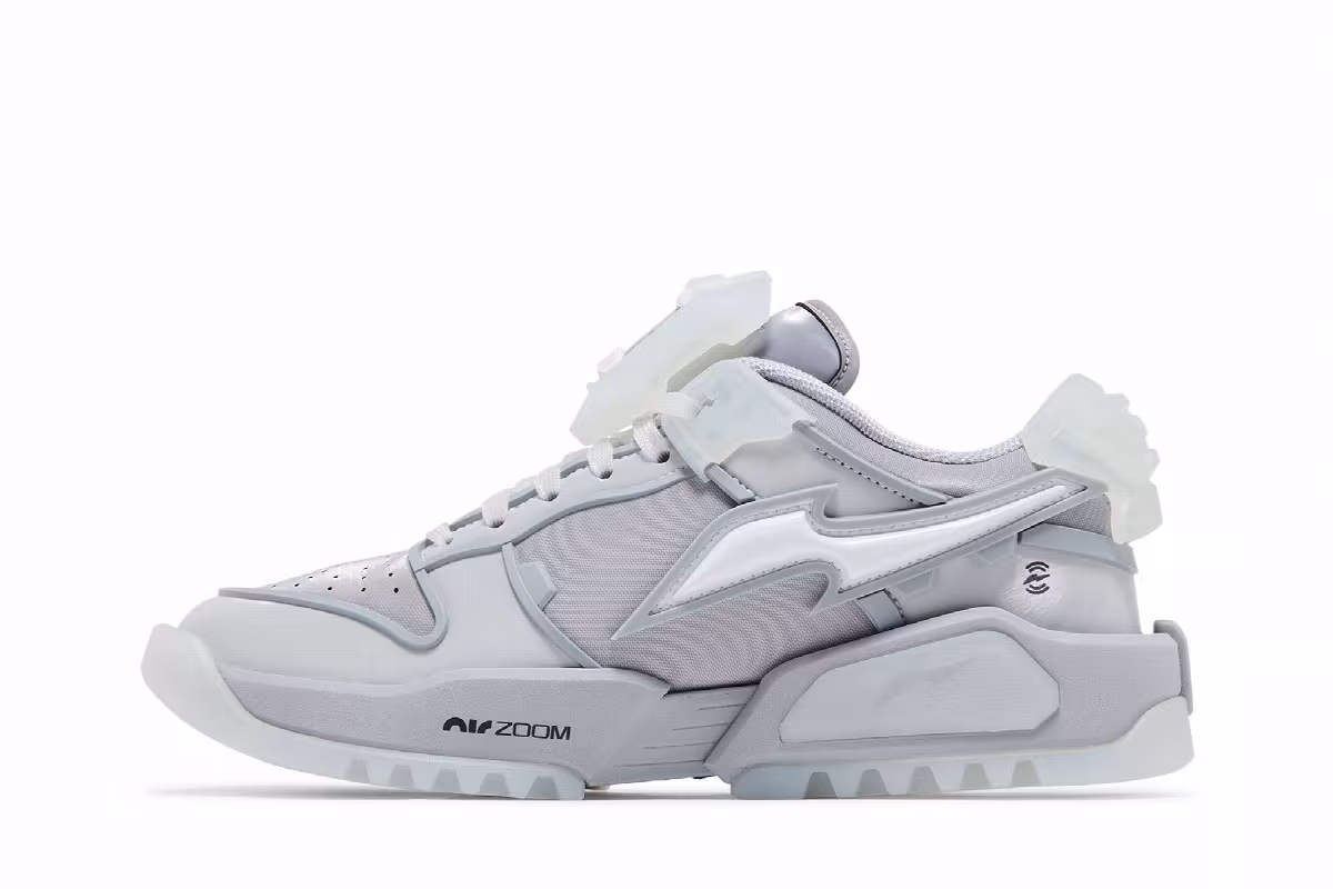 RTFKT x Nike Dunk Genesis Ghost, view 4