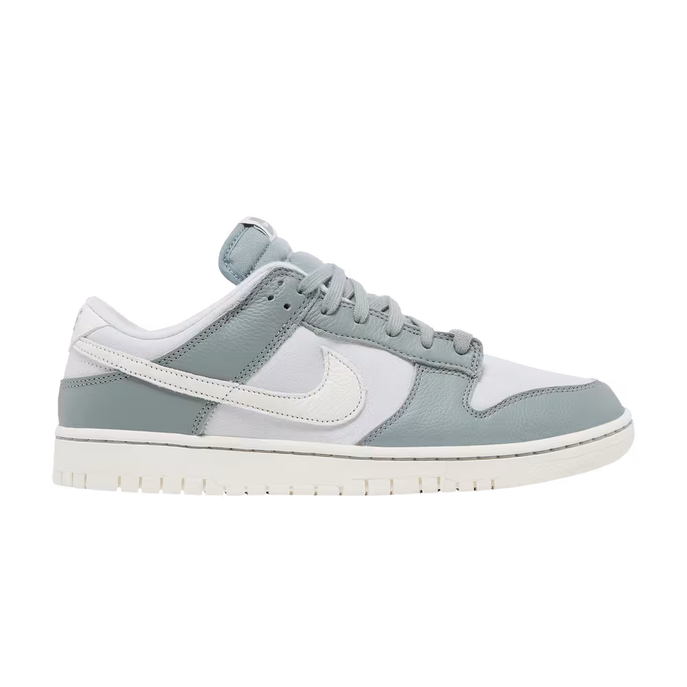 Nike Dunk Low Mica Green