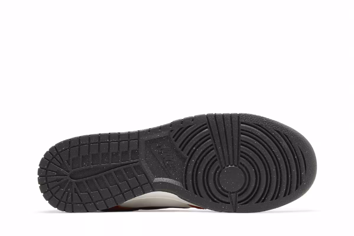 Nike Dunk Low Starry Swoosh, view 5
