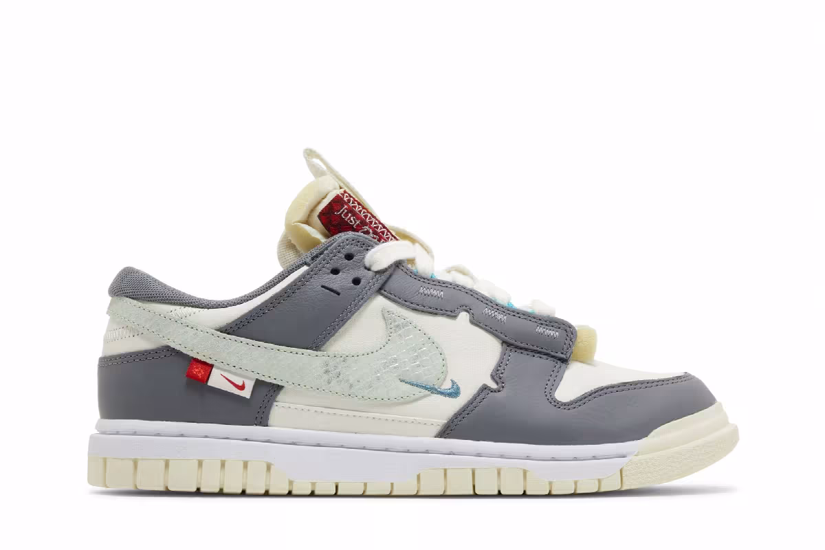 Nike Air Dunk Jumbo Year of the Dragon, view 2