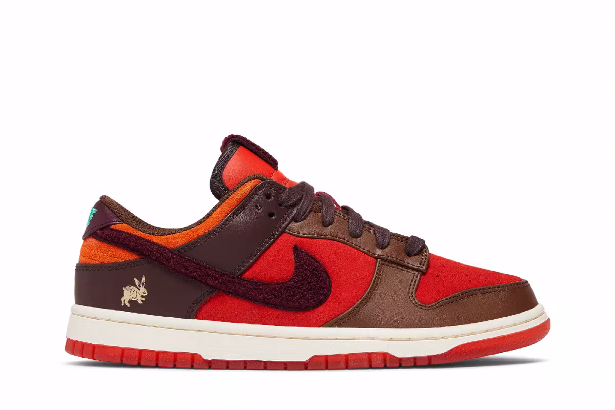 Nike Dunk Low Year of the Rabbit - Light Crimson, view 2