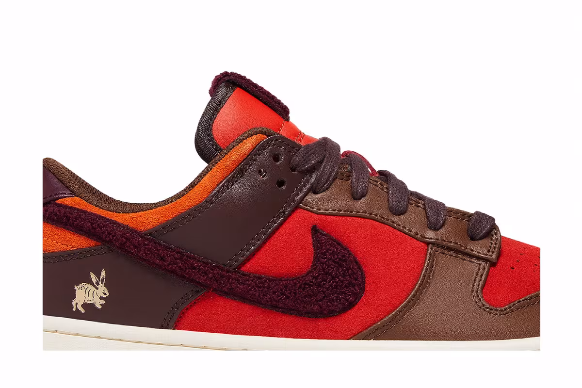 Nike Dunk Low Year of the Rabbit - Light Crimson, view 3
