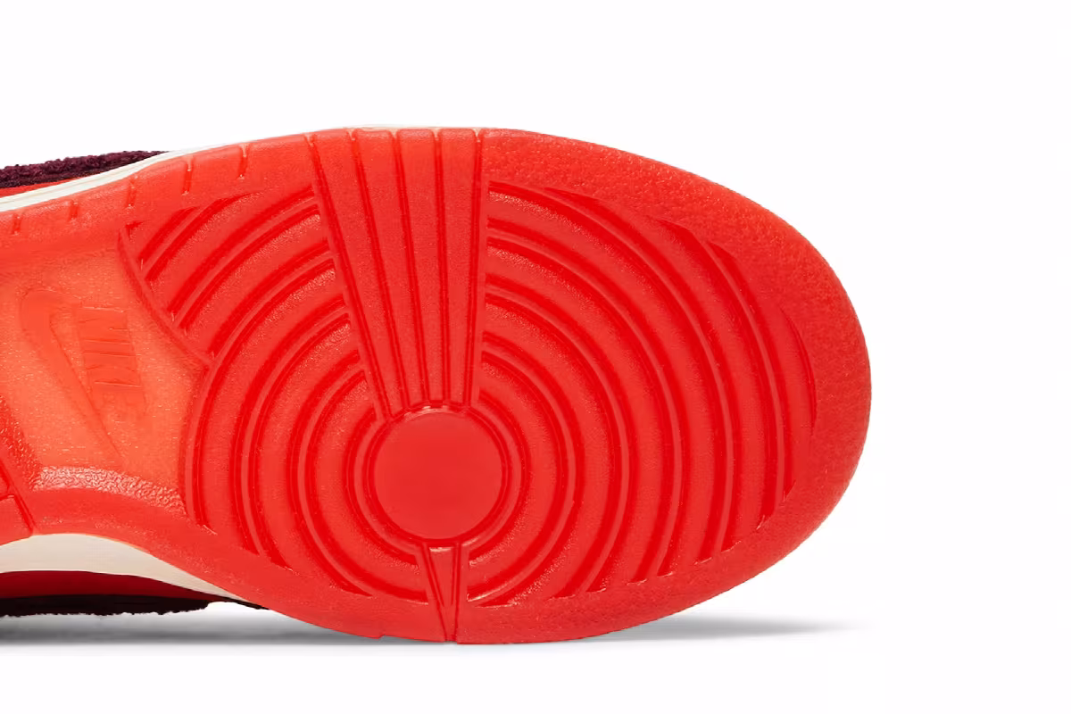 Nike Dunk Low Year of the Rabbit - Light Crimson, view 6